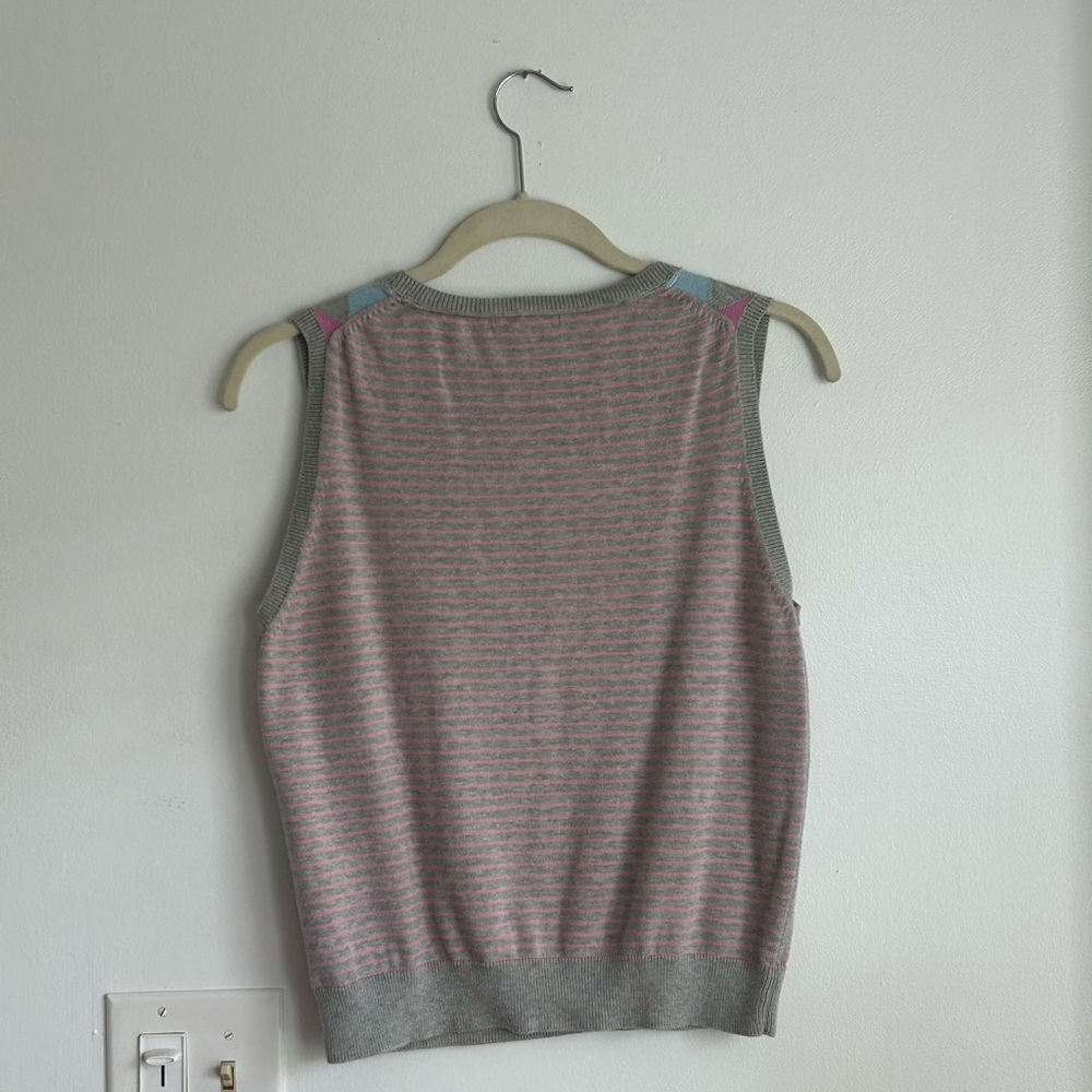 Tommy Hilfiger Argyle Sweater Vest - Picture 2 of 6
